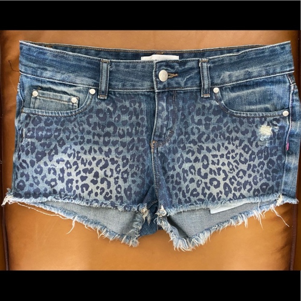 Pink jean shorts